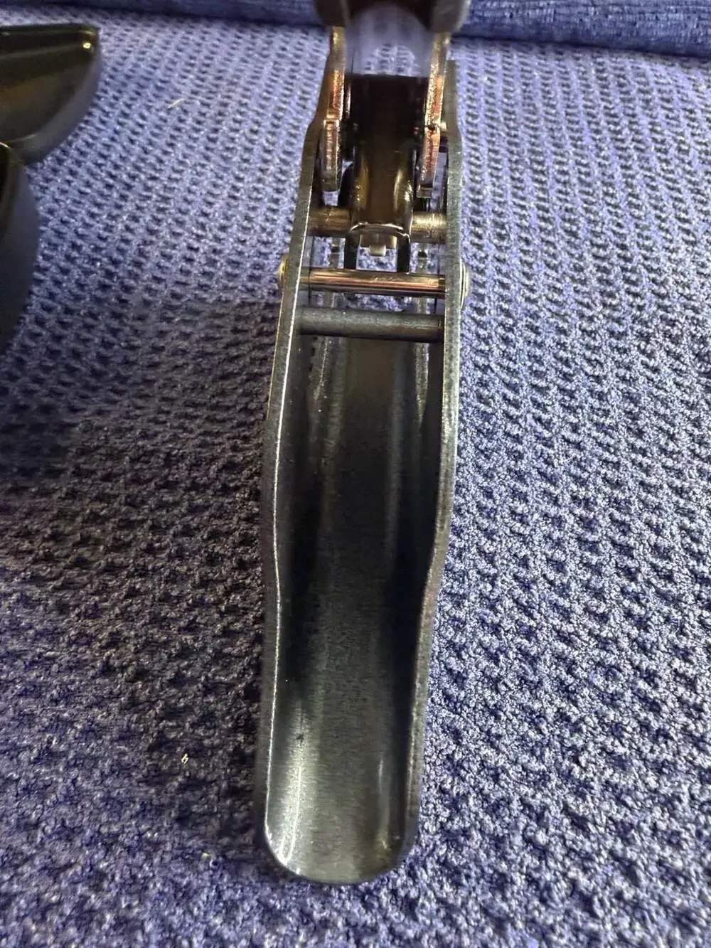 Shiny Model-EM Handheld Embosser Seal Press with Plastic Carrying Case